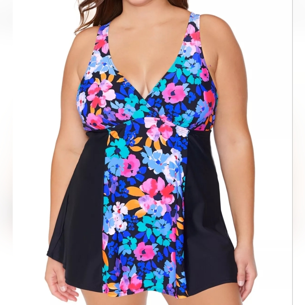 Island Escape Floral Print Underwire Swim Dress Bathing Suit New